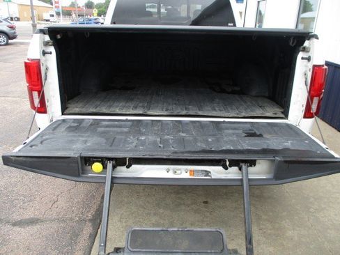 Used 2020 Ford F150 Lariat w/ Equipment Group 502A Luxury AWD/4WD image 8