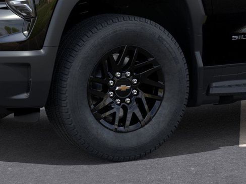 New 2026 Chevrolet Silverado EV LT AWD/4WD image 40