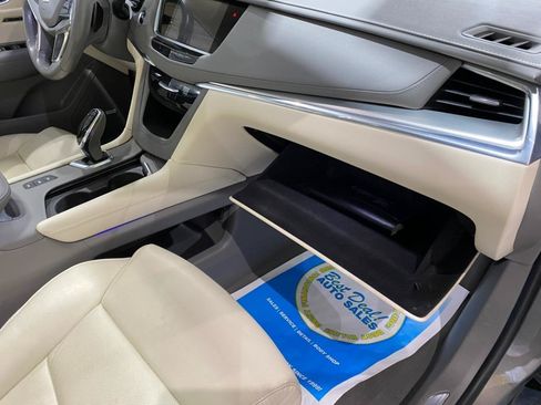 Used 2018 Cadillac XT5 Luxury AWD/4WD image 25