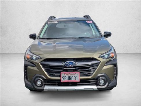 Used 2025 Subaru Outback Limited XT AWD/4WD image 2