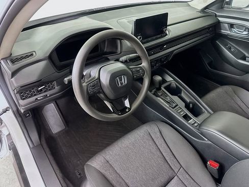 Certified 2023 Honda Accord EX image 20