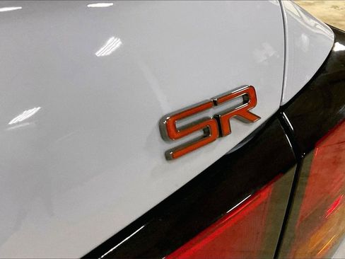 Used 2025 Nissan Altima 2.5 SR image 8