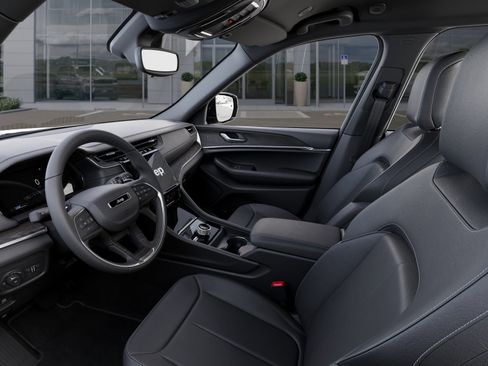 New 2025 Jeep Grand Cherokee Limited image 22