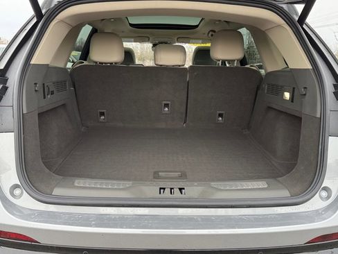 Used 2025 Lincoln Nautilus Premier w/ Equipment Group 102A image 22