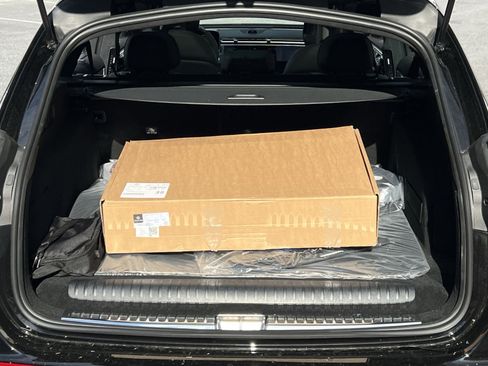 New 2026 Mercedes-Benz E 53 AMG e 4MATIC Wagon image 31