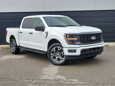 Used 2024 Ford F150 STX AWD/4WD image 4