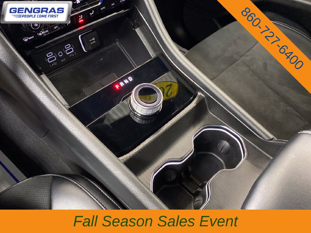 Used 2023 Jeep Grand Cherokee Altitude AWD/4WD image 17