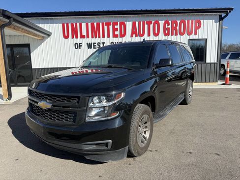 Used 2020 Chevrolet Suburban LT image 1