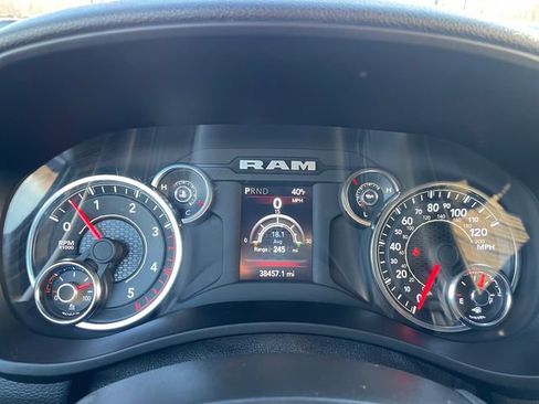 Used 2024 RAM 2500 Big Horn image 17