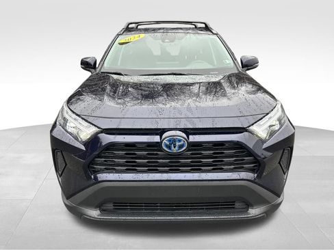Certified 2024 Toyota RAV4 XLE w/ Convenience Package image 9