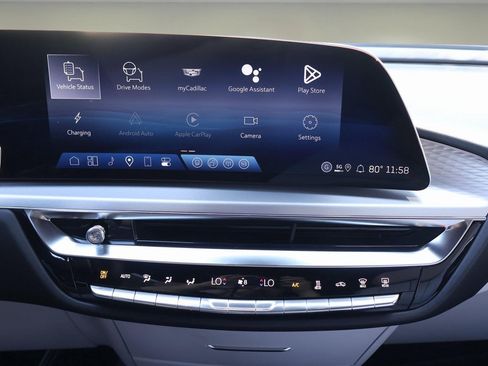 New 2026 Cadillac Lyriq Luxury image 23