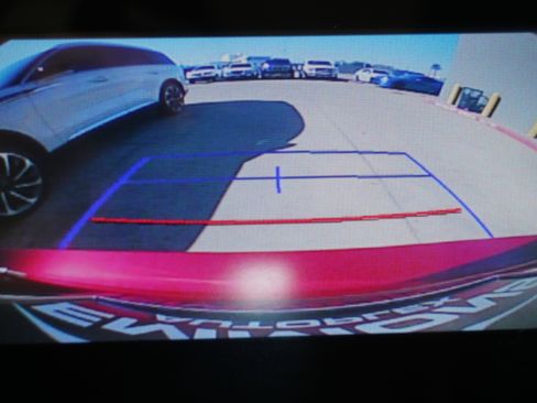 Used 2017 Toyota Corolla LE image 15