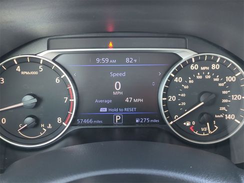 Used 2024 Nissan Altima 2.5 SV image 11