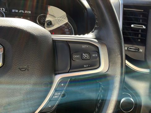 Used 2019 RAM 1500 Big Horn image 23