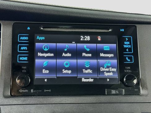 Used 2016 Toyota Sienna XLE w/ XLE Navigation Package AWD/4WD image 21