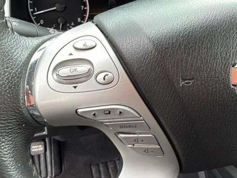 Used 2017 Nissan Murano Platinum AWD/4WD image 18