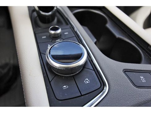 Used 2022 Cadillac XT6 Premium Luxury w/ Technology Package image 26