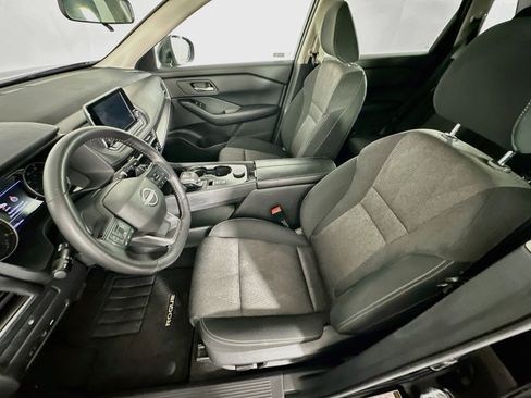 Used 2026 Nissan Rogue SV AWD/4WD image 13