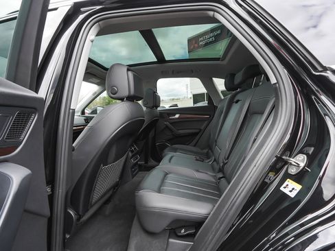 Used 2022 Audi Q5 2.0T Premium Plus w/ Premium Plus Package AWD/4WD image 33