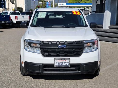 Used 2022 Ford Maverick XL image 2