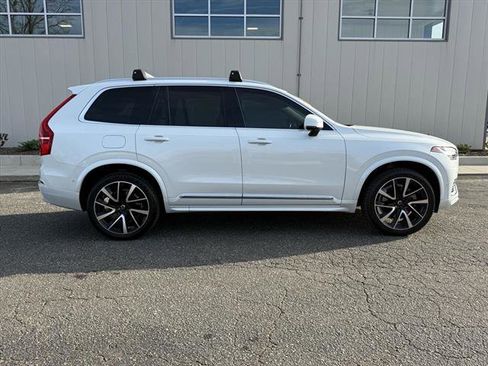 Used 2023 Volvo XC90 B6 Plus w/ Protection Package Premier image 2