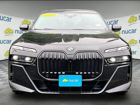 Used 2026 BMW 740i xDrive AWD/4WD image 2