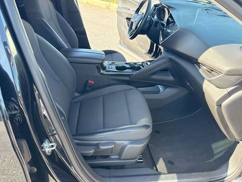 Certified 2022 Buick Envision Preferred FWD image 26