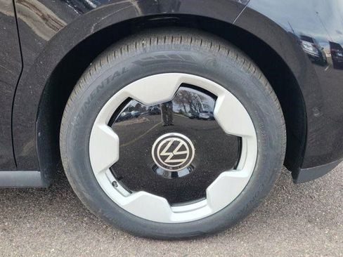 New 2025 Volkswagen ID. Buzz Pro S image 8