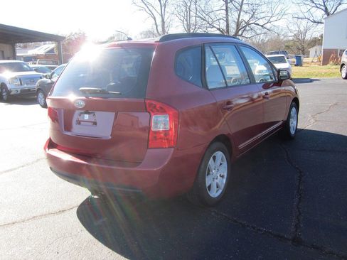 Used 2008 Kia Rondo LX w/ Convenience Pkg image 6