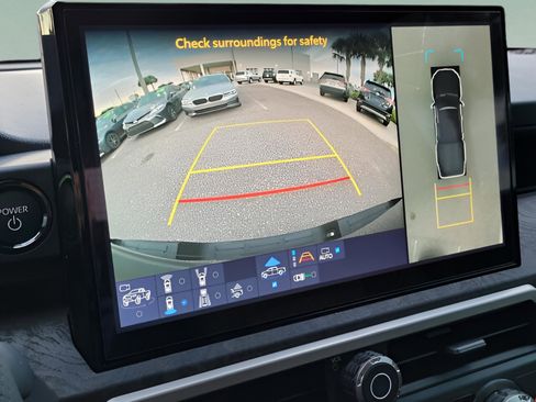 Used 2025 Toyota Tacoma Limited image 21