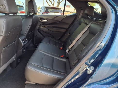 Used 2021 Chevrolet Equinox Premier image 15