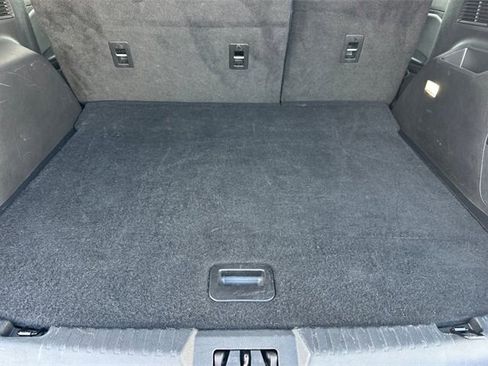 Used 2023 Ford Edge SEL image 17