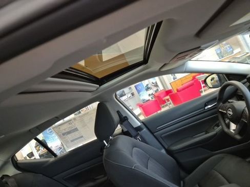 New 2025 Nissan Altima 2.5 SV w/ SV Special Edition Package image 11