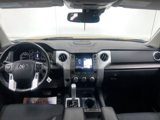 Used 2018 Toyota Tundra SR5 AWD/4WD image 14