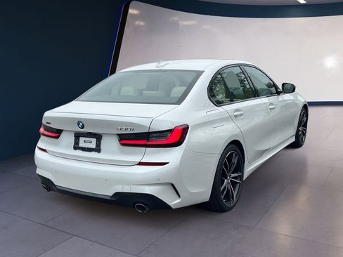 Used 2022 BMW 330i xDrive Sedan w/ M Sport Package AWD/4WD image 5