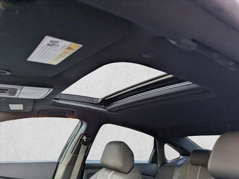 Used 2023 Honda Accord Sport image 17