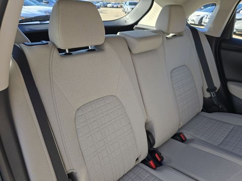 Used 2023 Honda HR-V LX image 15