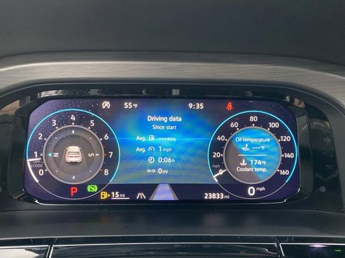 Certified 2024 Volkswagen Atlas Cross Sport SE image 17