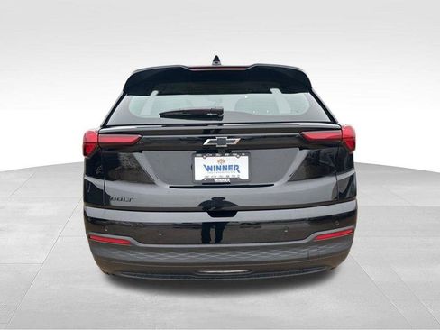 New 2027 Chevrolet Bolt LT w/ Comfort Package FWD image 5
