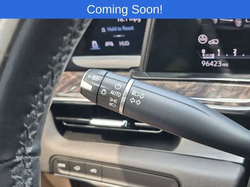 Used 2021 Cadillac Escalade ESV Premium Luxury w/ Driver Assist Tech Package RWD image 28