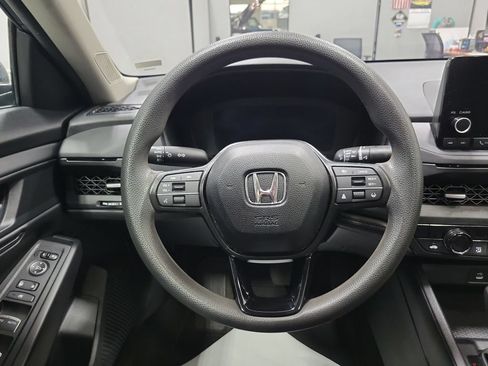 Used 2024 Honda Accord EX image 27