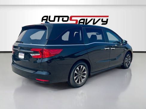 Used 2023 Honda Odyssey EX-L image 7