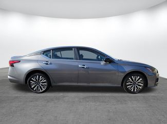 Used 2024 Nissan Altima 2.5 SV video 2