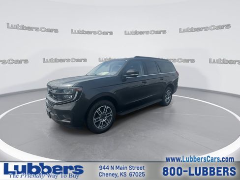 Used 2025 Ford Expedition Max Active AWD/4WD image 4
