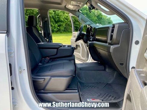 Used 2026 Chevrolet Silverado 2500 LT AWD/4WD image 24