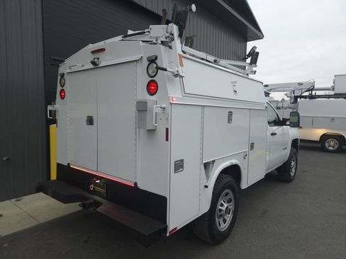 Used 2017 Chevrolet Silverado 3500 W/T RWD image 7