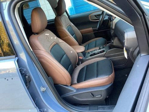 New 2025 Ford Bronco Sport Outer Banks w/ Outer Banks Tech Package+ image 32