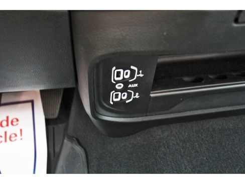 Used 2025 RAM 2500 Tradesman AWD/4WD image 29