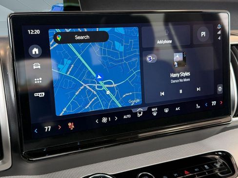 Used 2025 Ford Expedition Active image 28