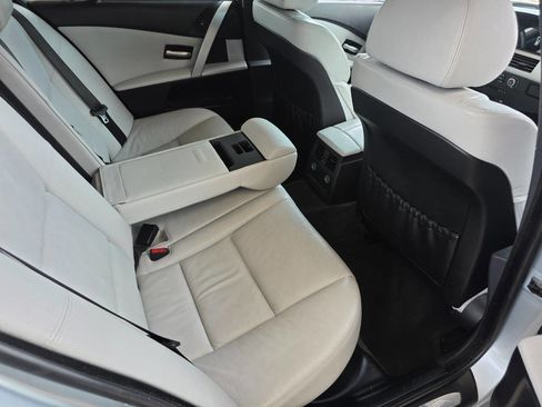 Used 2006 BMW M5 RWD image 28